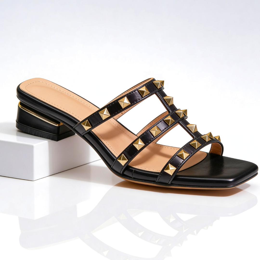 Black / 10