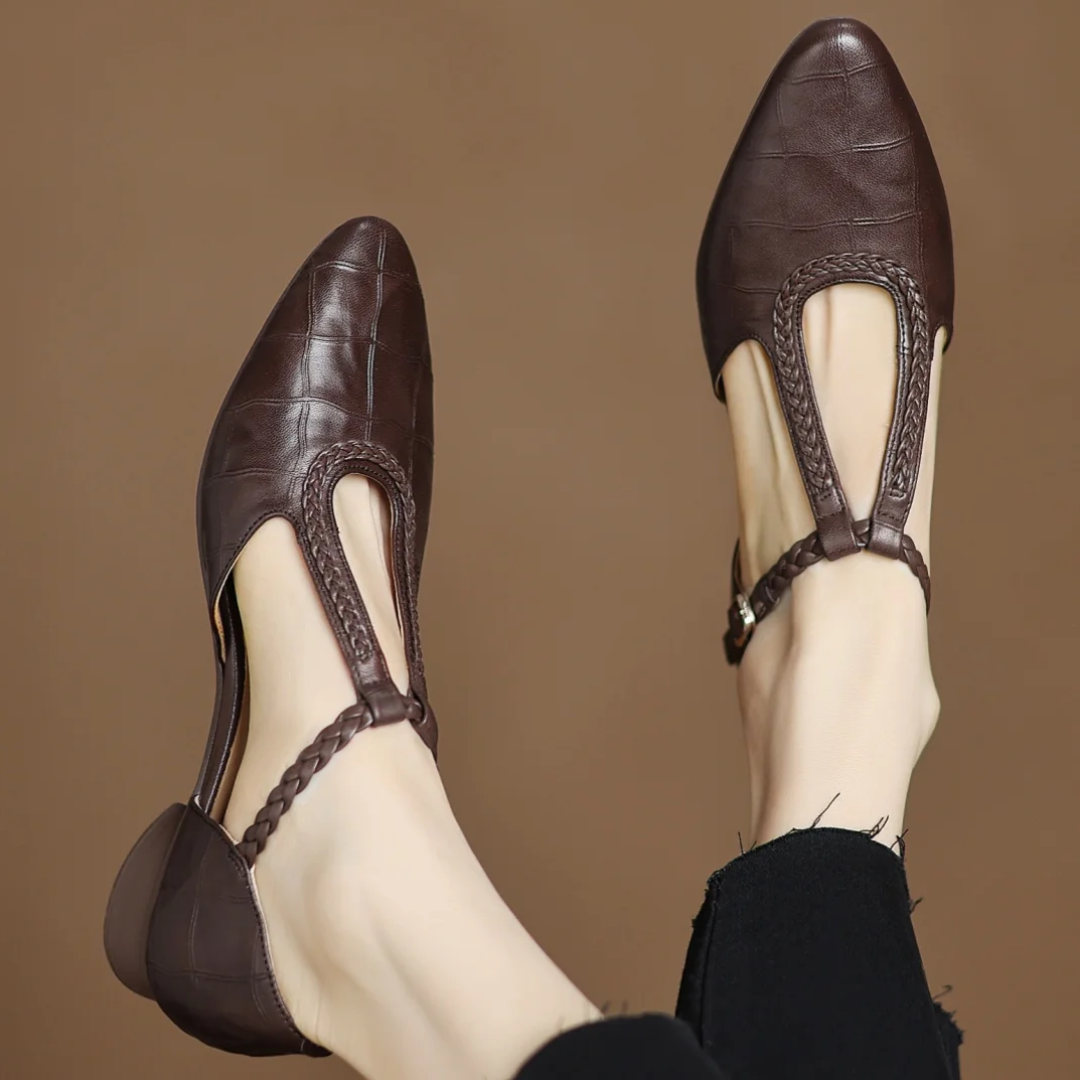 Brown / 11.5