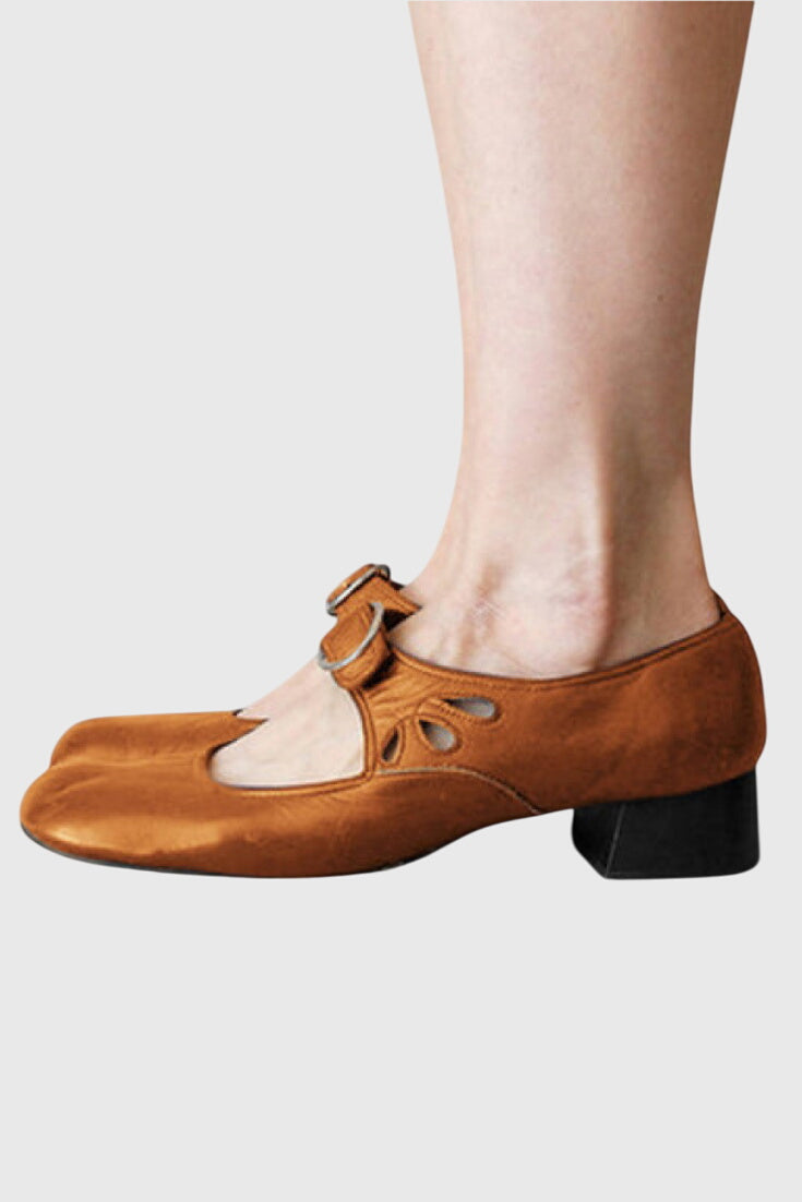 Brown / 12 US | 43 EU