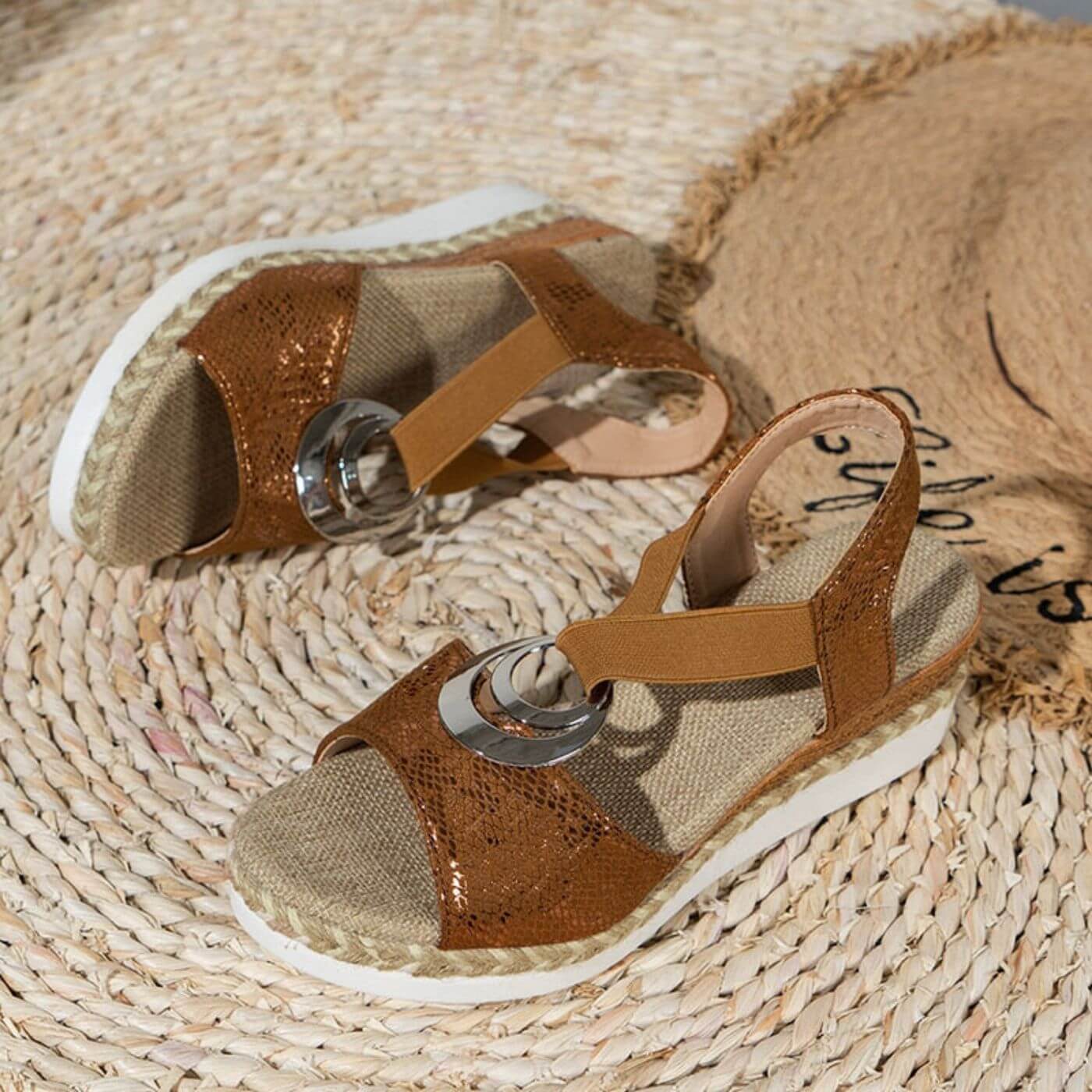 Brown (Almost sold out) / 11 US | 43 EU