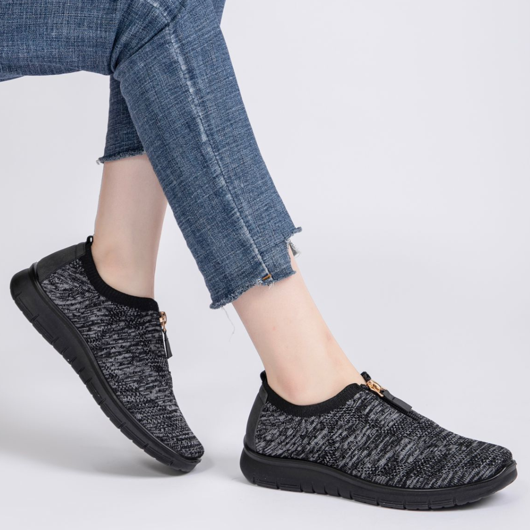 Black / 41