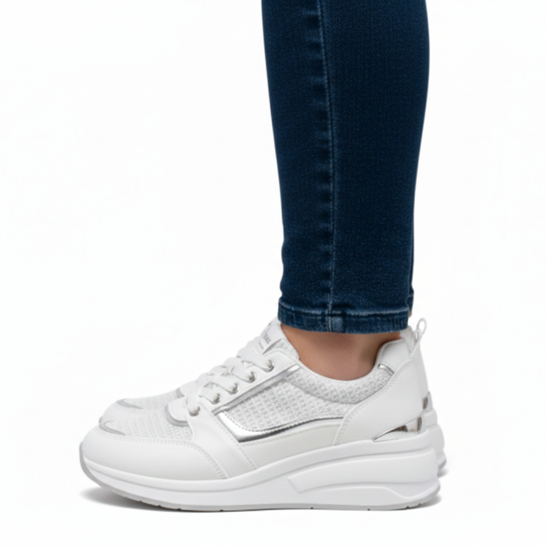 White / 41