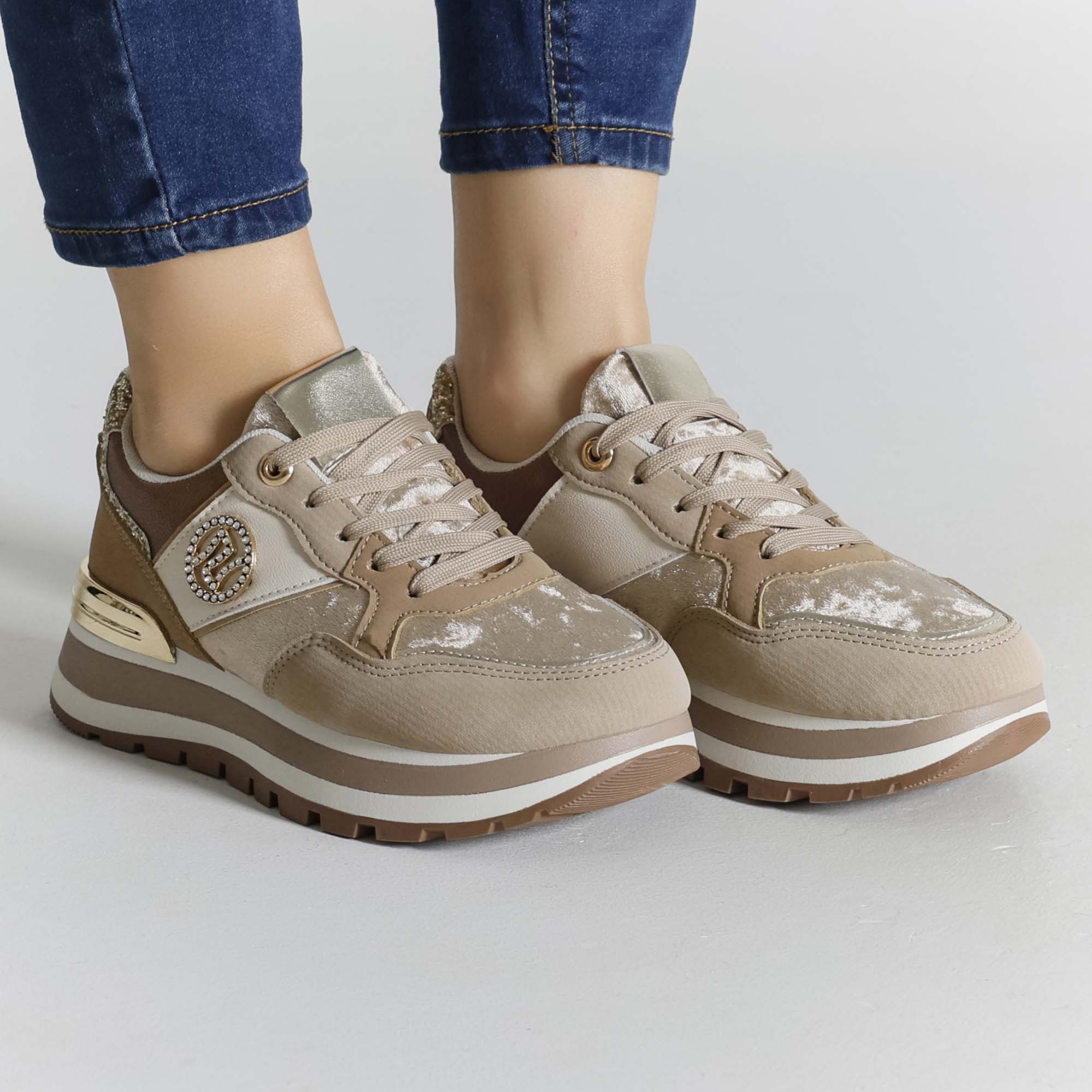 Khaki / 41