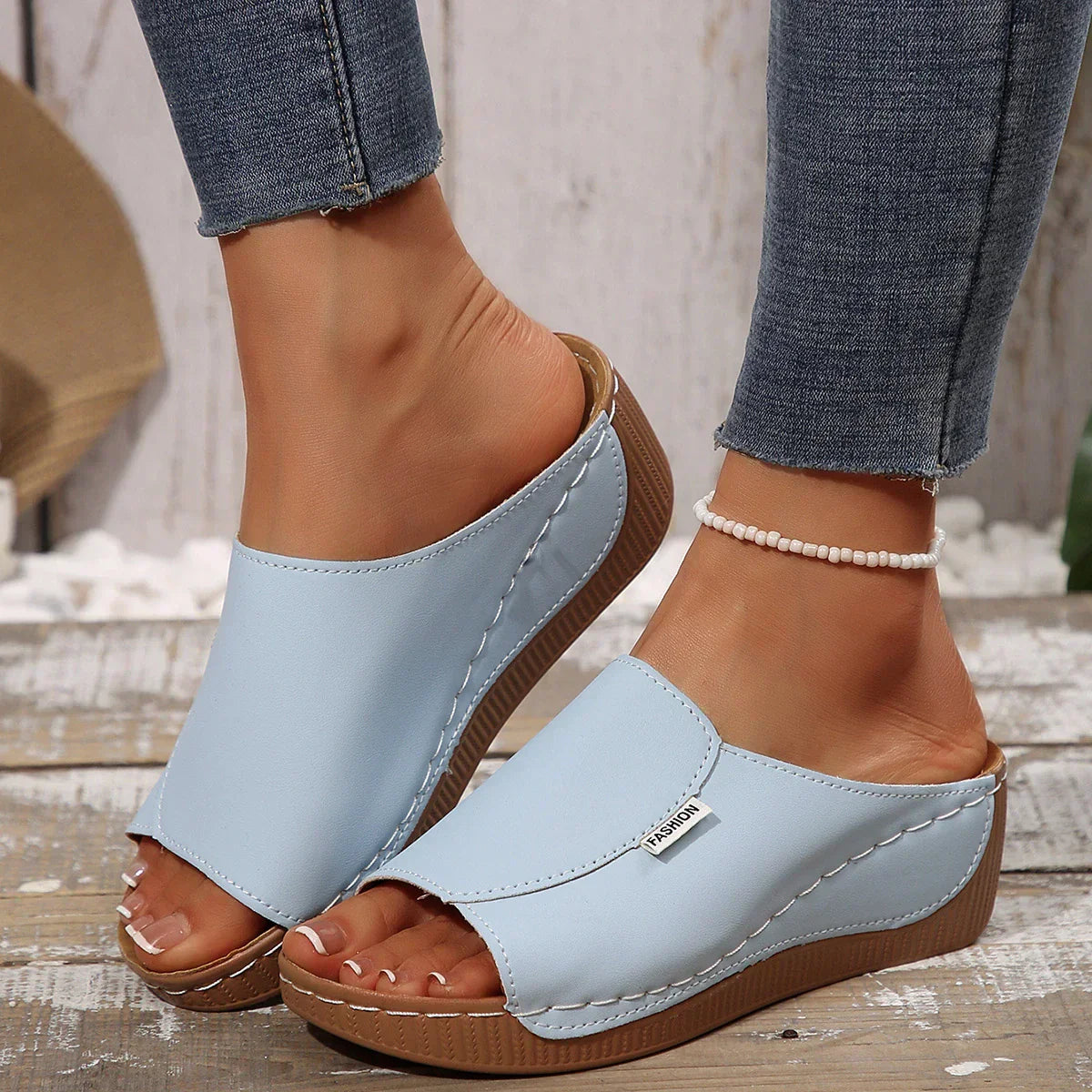 Light Blue / 10