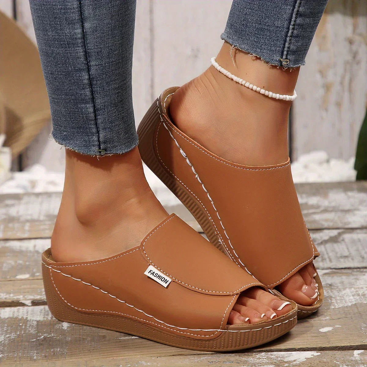 Brown / 10