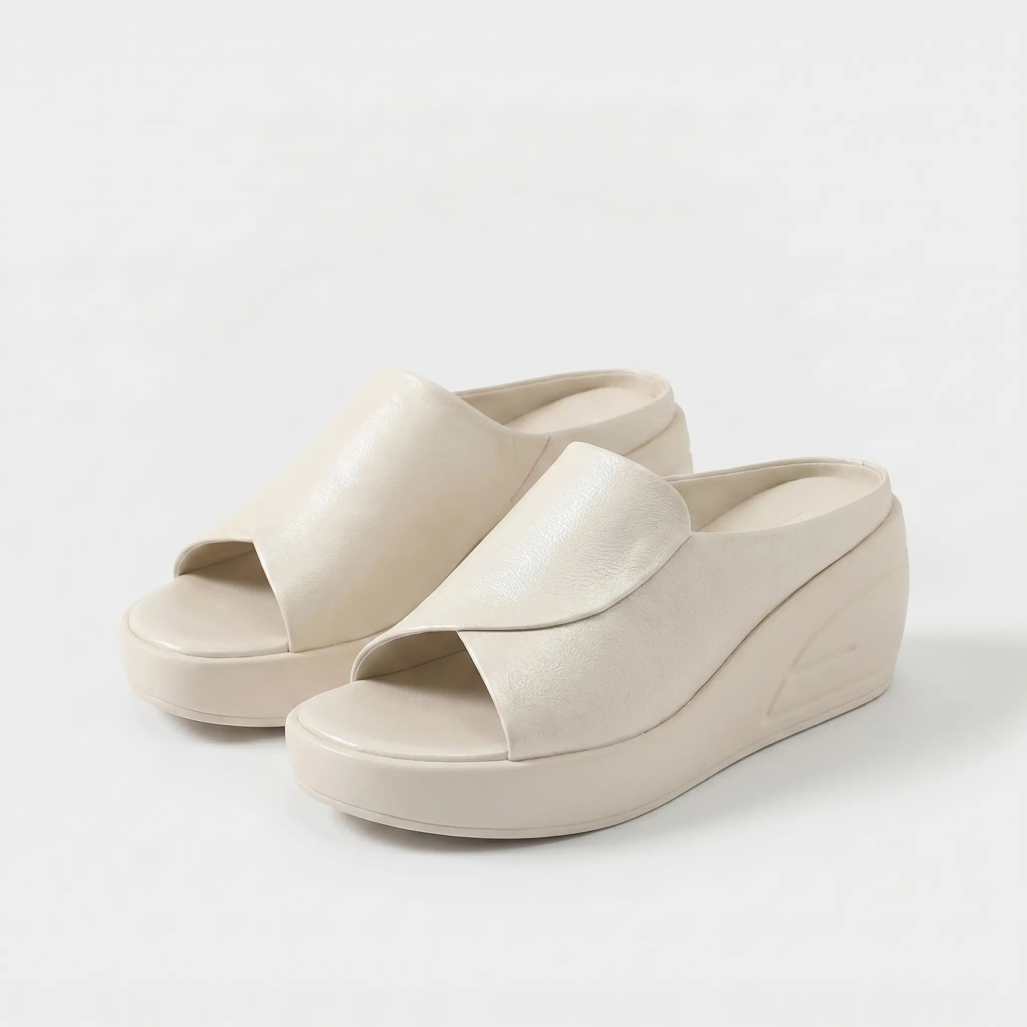 Beige / 45
