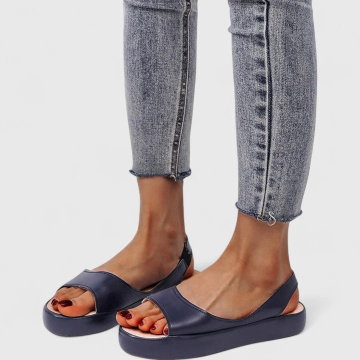 Blue / 12 US | 43 EU